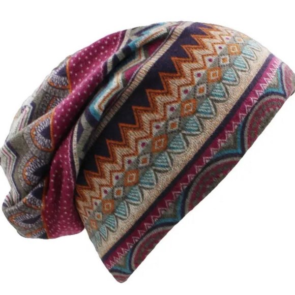 LIQUIDATION 10$ !!! / Skullies hat / autumn-winter / very soft and comfortable - Picture 2 of 7